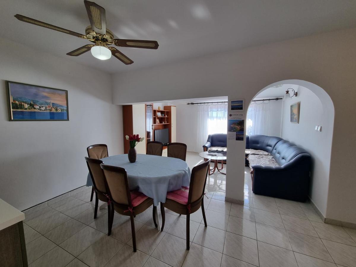 Apartment Grbac Barbat na Rabu Exterior photo
