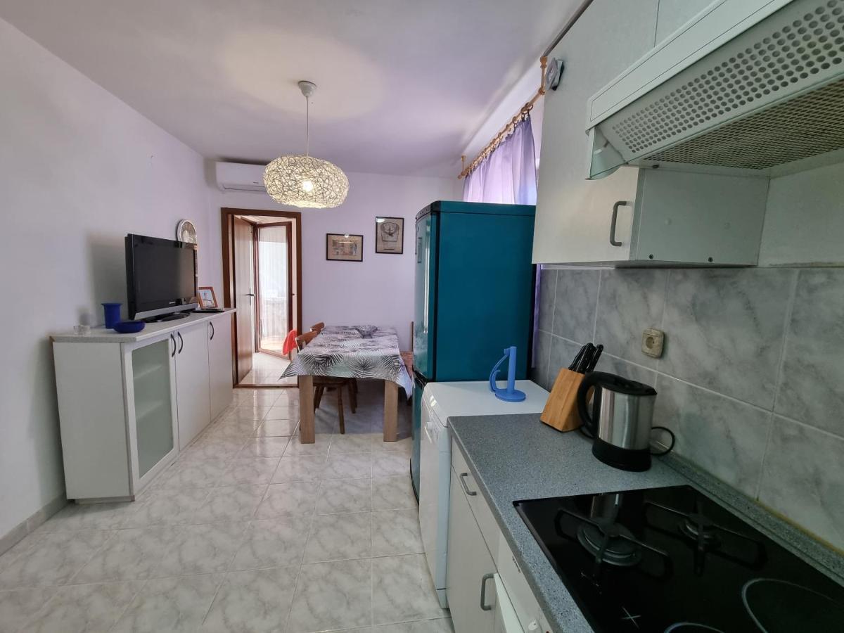 Apartment Grbac Barbat na Rabu Exterior photo